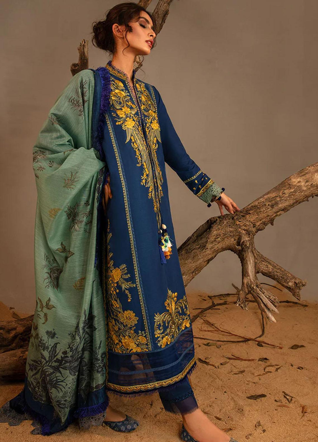 Sobia Nazir Embroidered Slub Suits Unstitched 3 Piece SN23AW 4A - Winter Collection