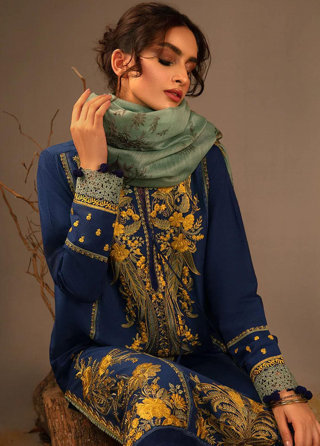 Sobia Nazir Embroidered Slub Suits Unstitched 3 Piece SN23AW 4A - Winter Collection