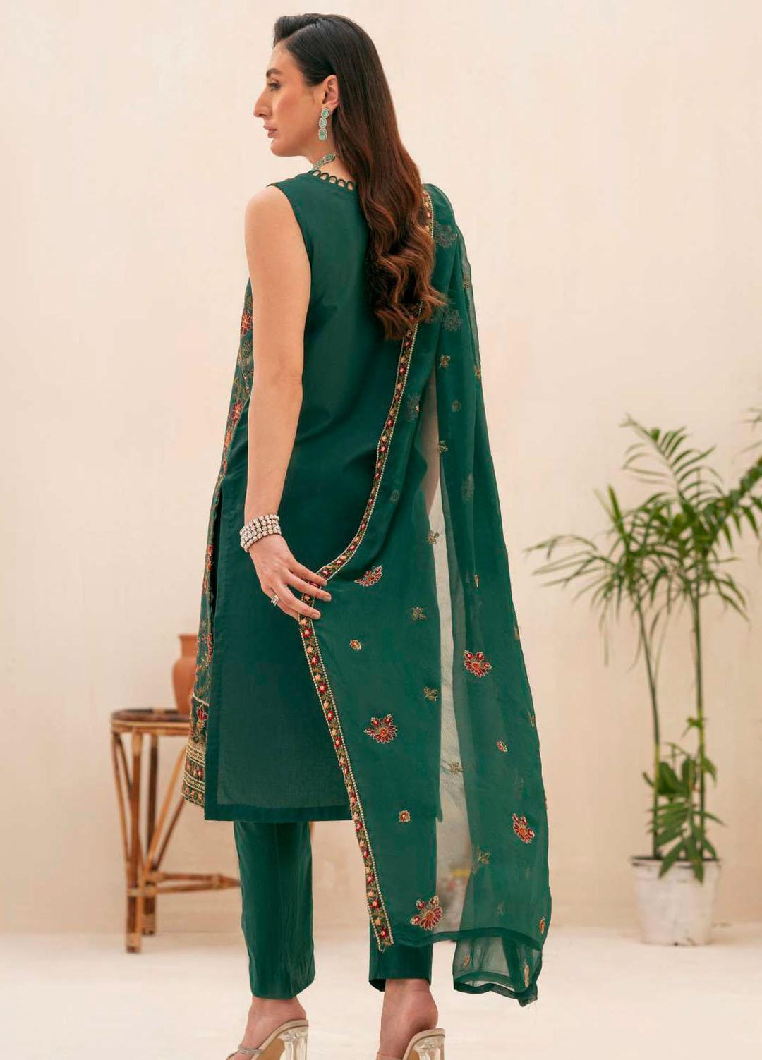 Soha By Motifz Embroidered Lawn Suits Unstitched 3 Piece MT23S 4155 Isla - Summer Collection