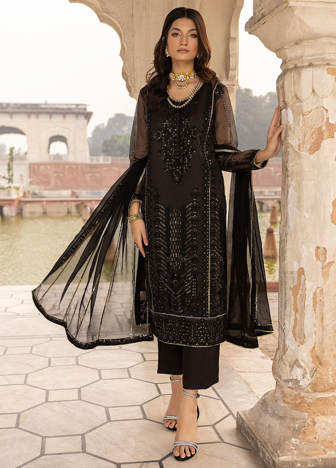 Zunairi By Shahzeb Textiles Embroidered Chiffon Suits Unstitched 3 Piece ST23Z 05 Shahi Siyahi - Luxury Collection