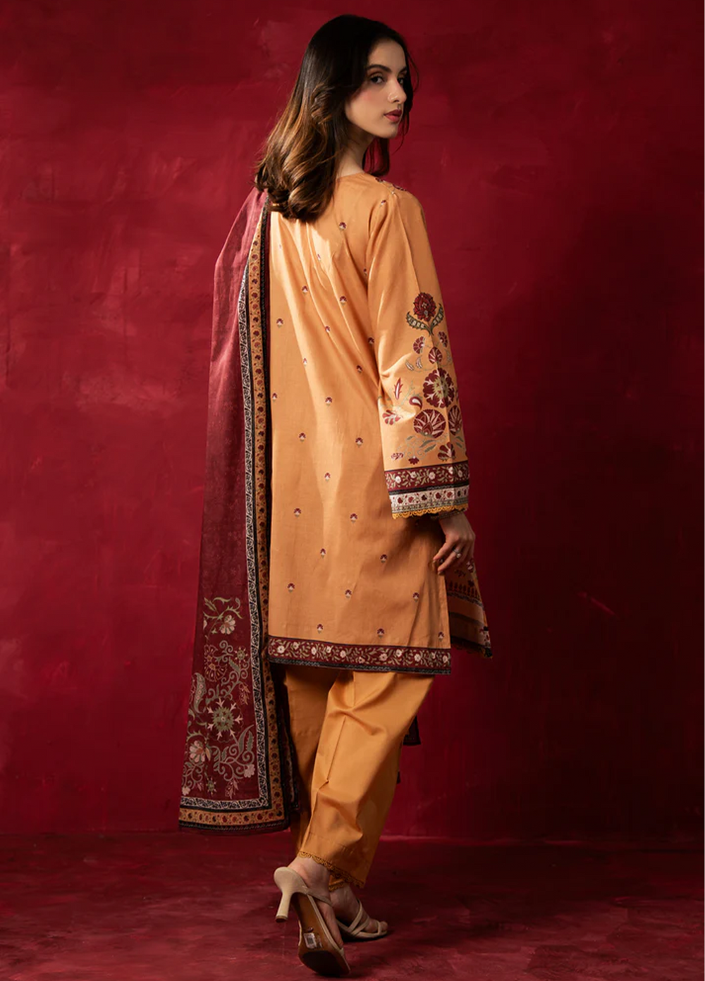 Zoe by Zeen RTW Printed Lawn 3 Piece Suit ZN26UZL WFM36606 - Casual Collection