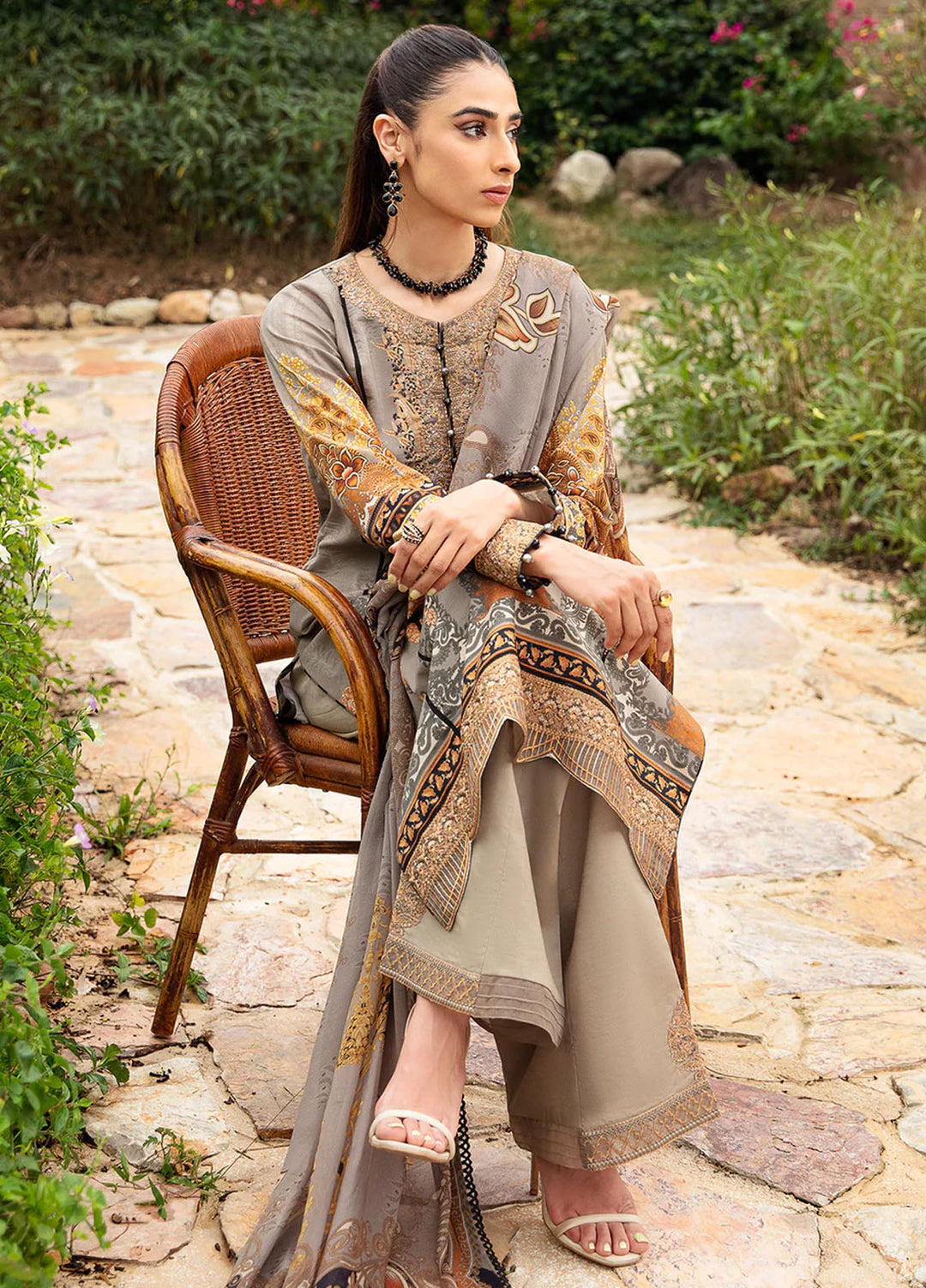 Springtime Ballet by Gulaal Embroidered Lawn Suits Unstitched 3 Piece GL24SB D-07 Amirat - Spring Summer Collection