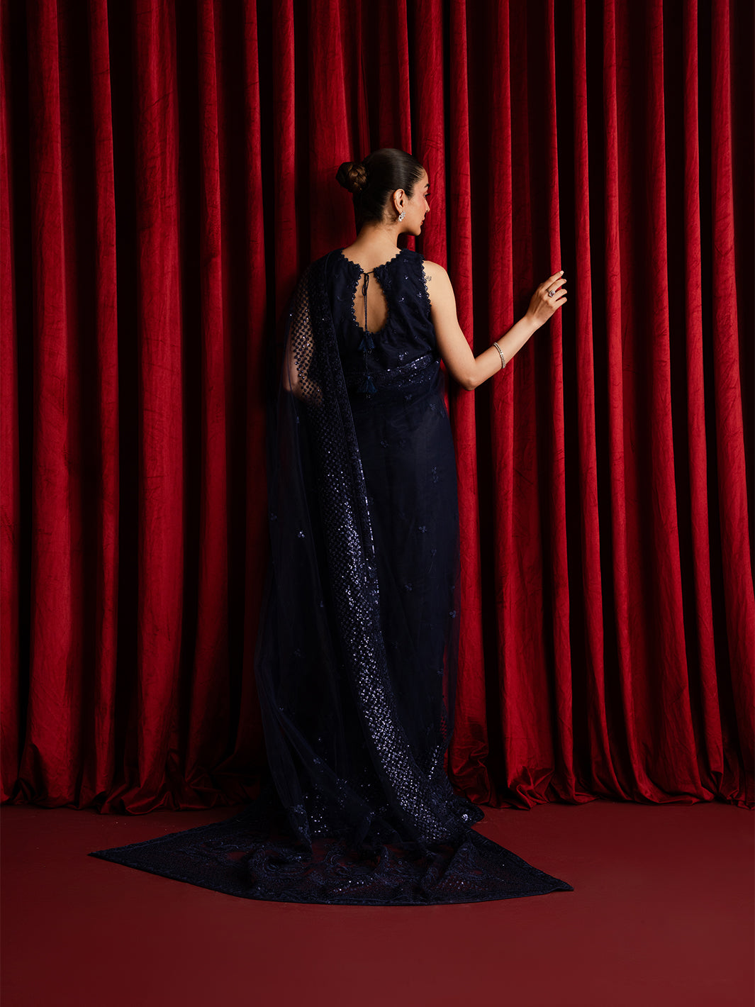 The Sarees Edit by Yards Unstitched Embroidered Net 4 Piece Suit Starlight Festive Collection