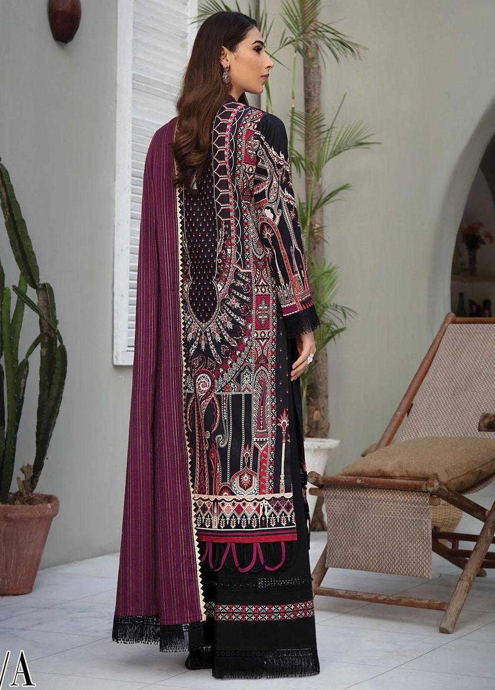 RajBari Pret Embroidered Lawn 3 Piece Suit RB21SS 7A