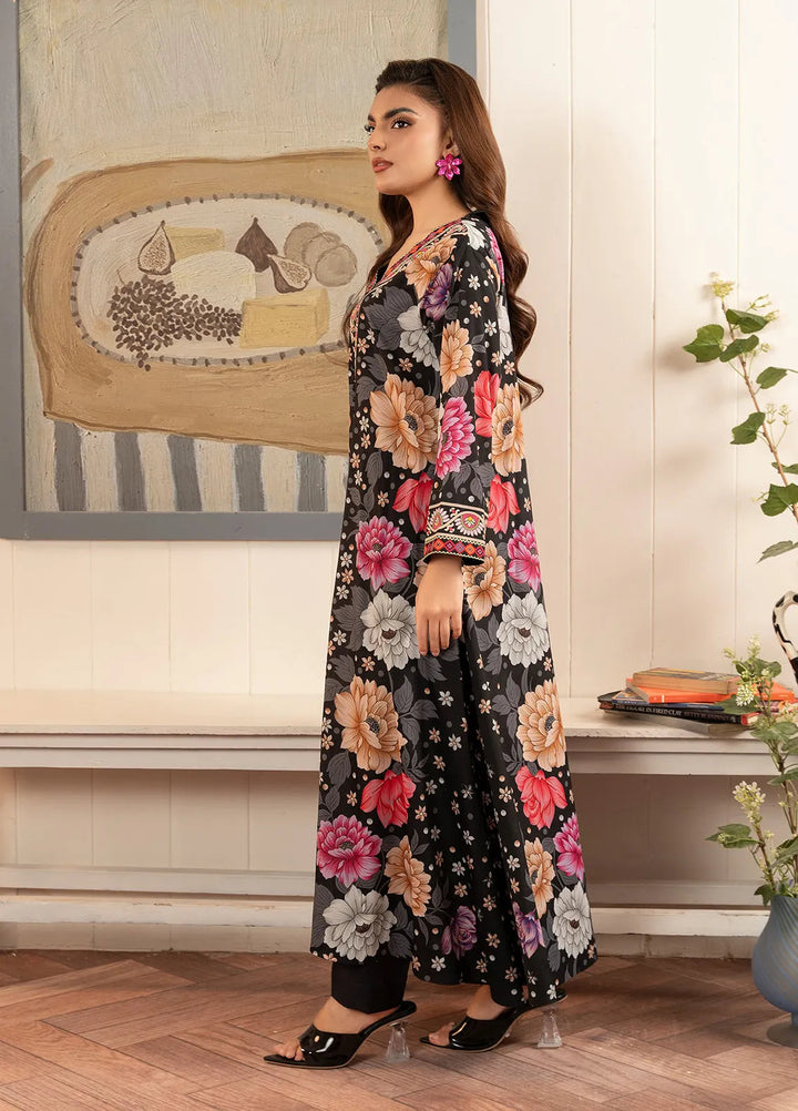 Stitch Vibes Pret Printed Crepe Black Flora Shirt