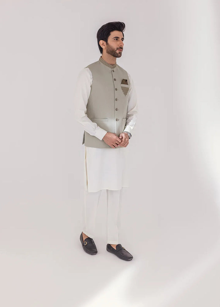 Stylish Embroidered Men Maysori Waistcoat - W-2102