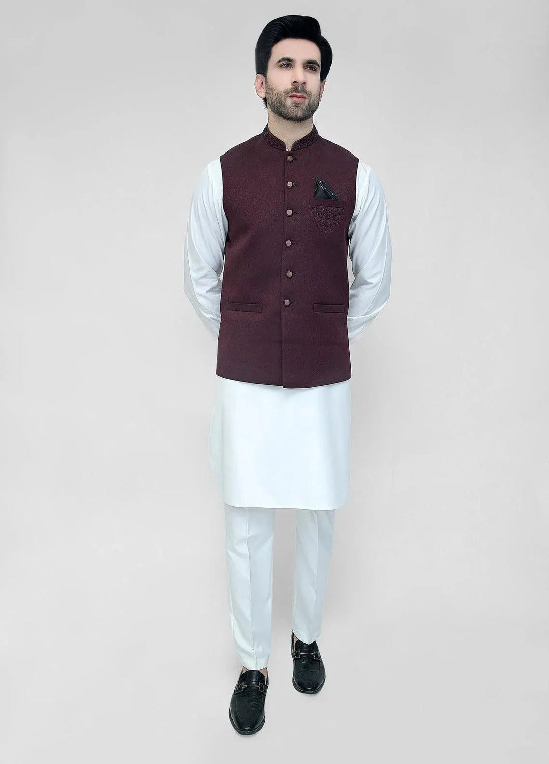 Stylish Garments Embroidered Mens Waistcoat - WO-2081