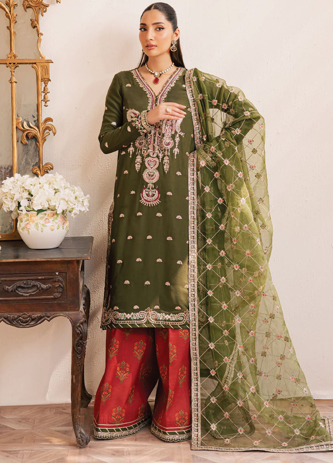 Suave by Emaan Adeel Embroidered Chiffon Suits Unstitched 3 Piece EA25LF Oraya - Formals Collection