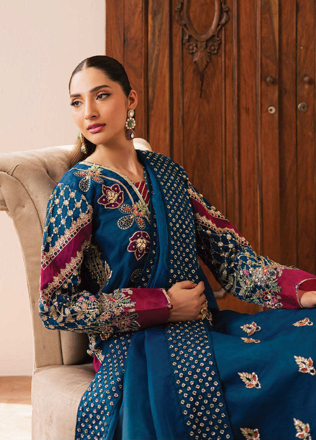 Suave by Emaan Adeel Embroidered Organza Suits Unstitched 3 Piece EA25LF Avoir - Formals Collection