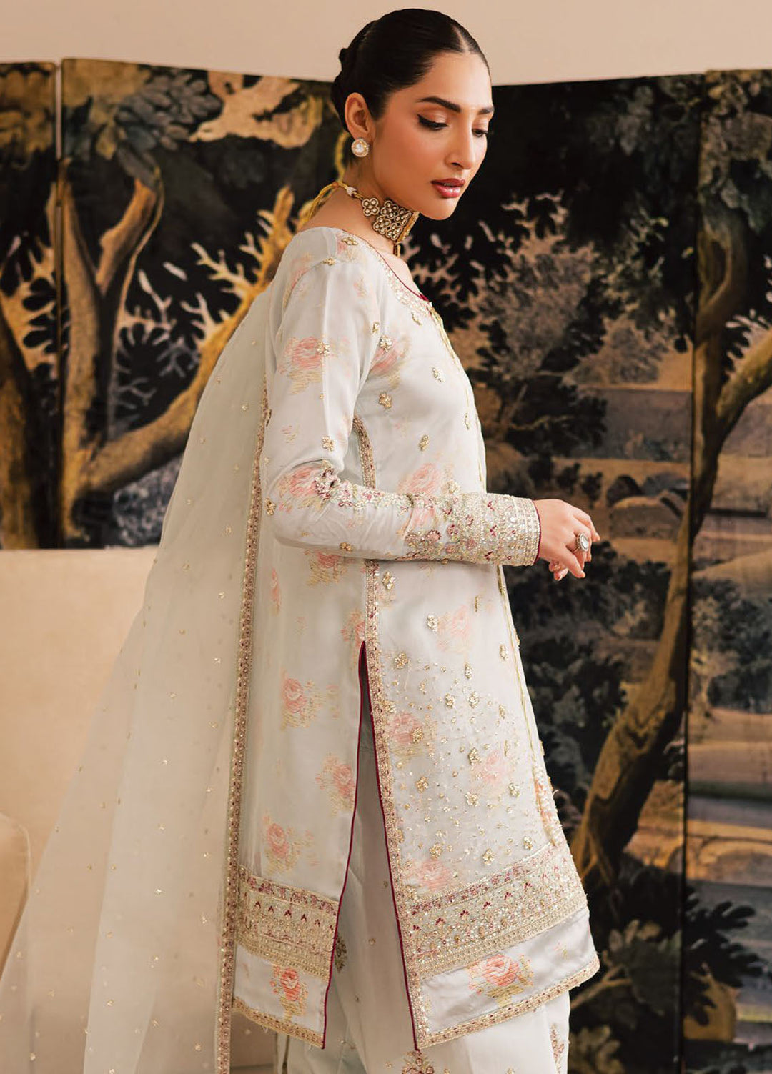Suave by Emaan Adeel Embroidered Organza Suits Unstitched 3 Piece EA25LF Elain - Formals Collection