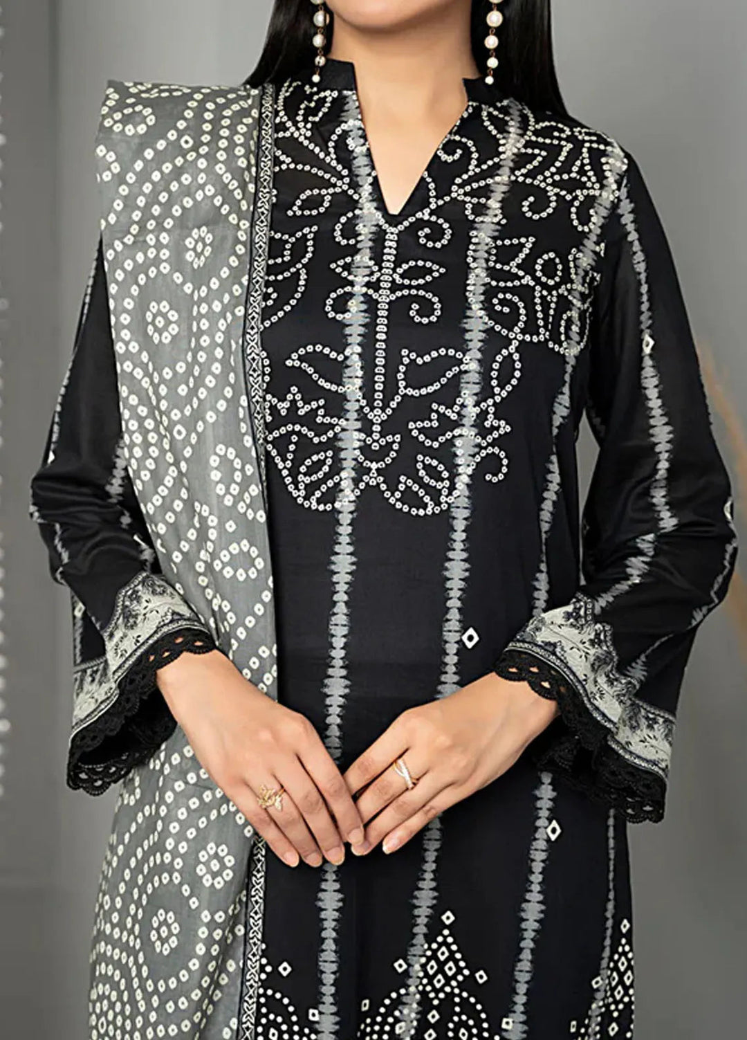 Sufinas By VS Textile Black And White Printed Lawn Suit Unstitched 3 Piece VS24S D-510 - Summer Collection