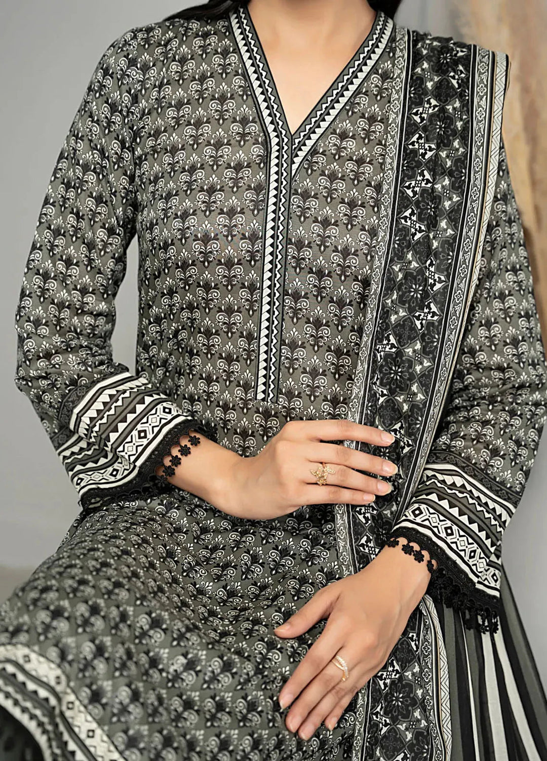 Sufinas By VS Textile Black And White Printed Lawn Suit Unstitched 3 Piece VS24S D-514 - Summer Collection