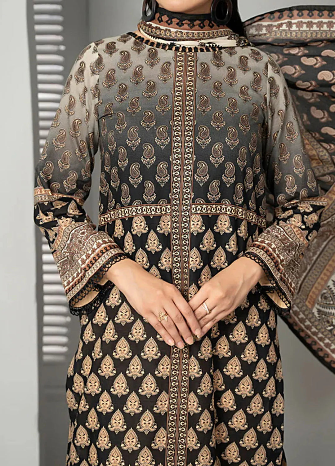 Sufinas By VS Textile Black And White Printed Lawn Suit Unstitched 3 Piece VS24S D-517 - Summer Collection