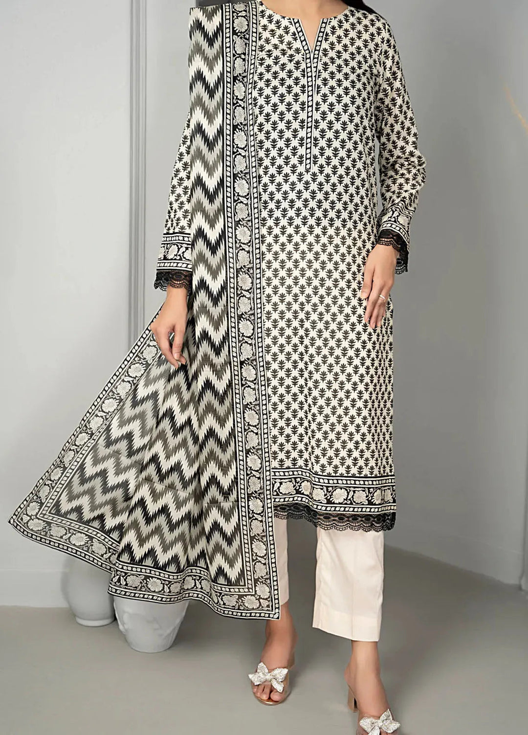 Sufinas By VS Textile Black And White Printed Lawn Suit Unstitched 3 Piece VS24S D-518 - Summer Collection