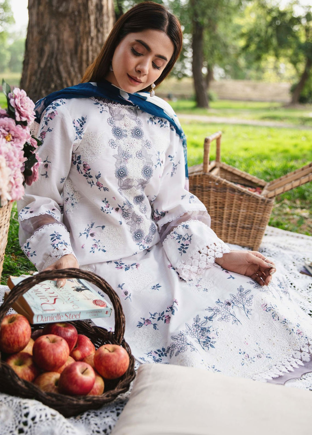 Summer Breez By Humdum Printed Lawn Suits Unstitched 3 Piece HD25SB D-01 - Summer Collection