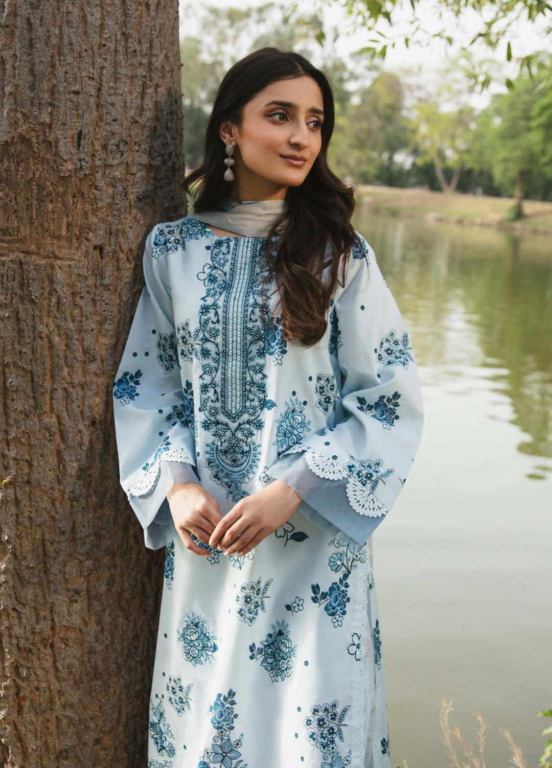 Summer Breez By Humdum Printed Lawn Suits Unstitched 3 Piece HD25SB D-10 - Summer Collection