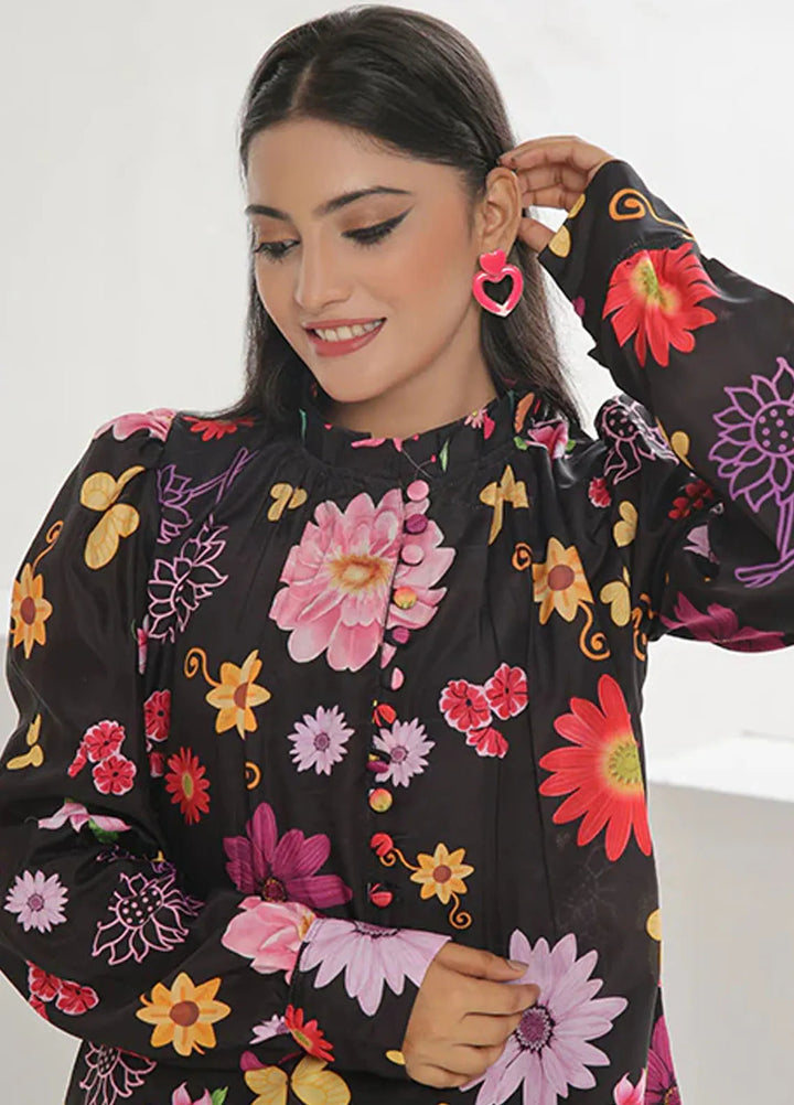 Summer Fiesta By Nazmina Pret Printed Lawn 2 Piece Suit TF-11 Black Sparkle