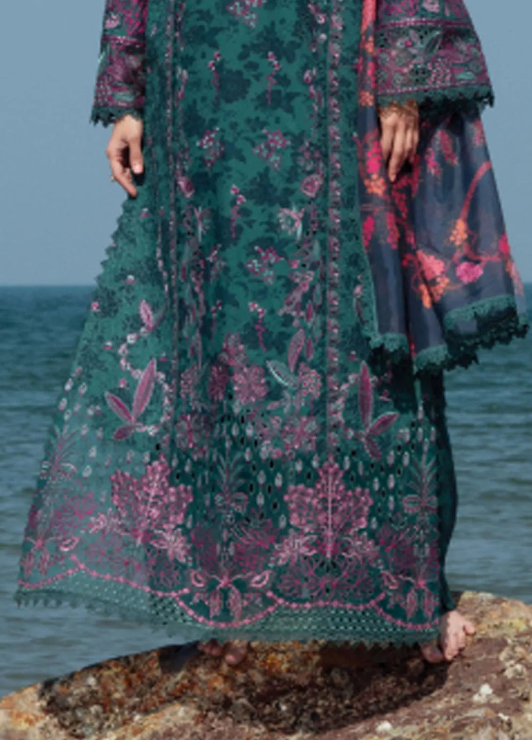 Summer Together by Afrozeh Embroidered Lawn Suits Unstitched 3 Piece AF25ST D-04 Emerald - Summer Collection