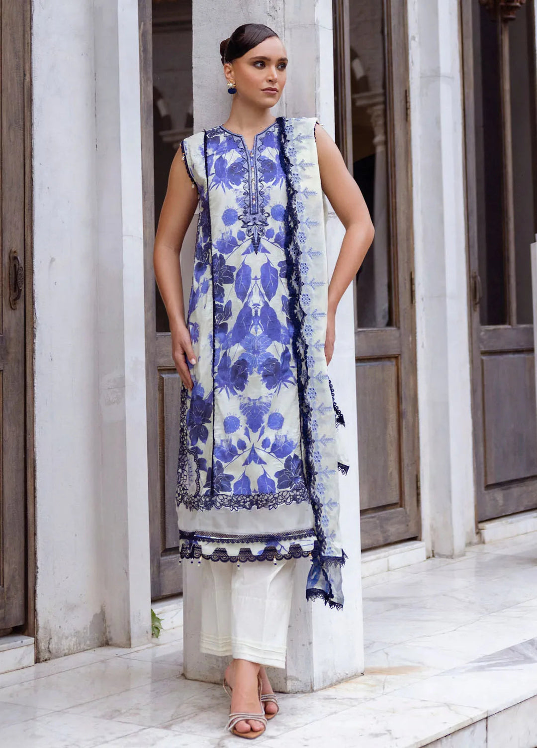 Sunshine Bloom by Al Zohaib Printed Lawn Suits Unstitched 3 Piece AZ25SB S-07 - Summer Collection