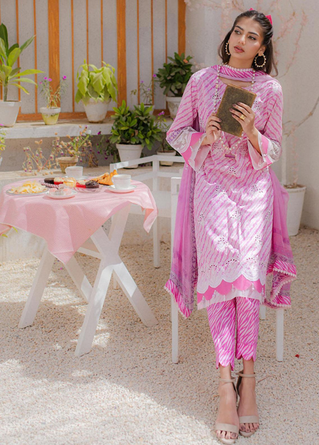 Sunshine Bloom By Al Zohaib Embroidered Cambric Suits Unstitched 3 Piece AZ23PK 05 - Winter Collection