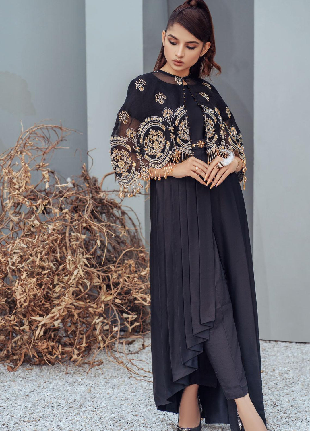 Surmai Luxury Pret   3 Piece Dress SUR22EF SWC 04 B MUSHK BLACK
