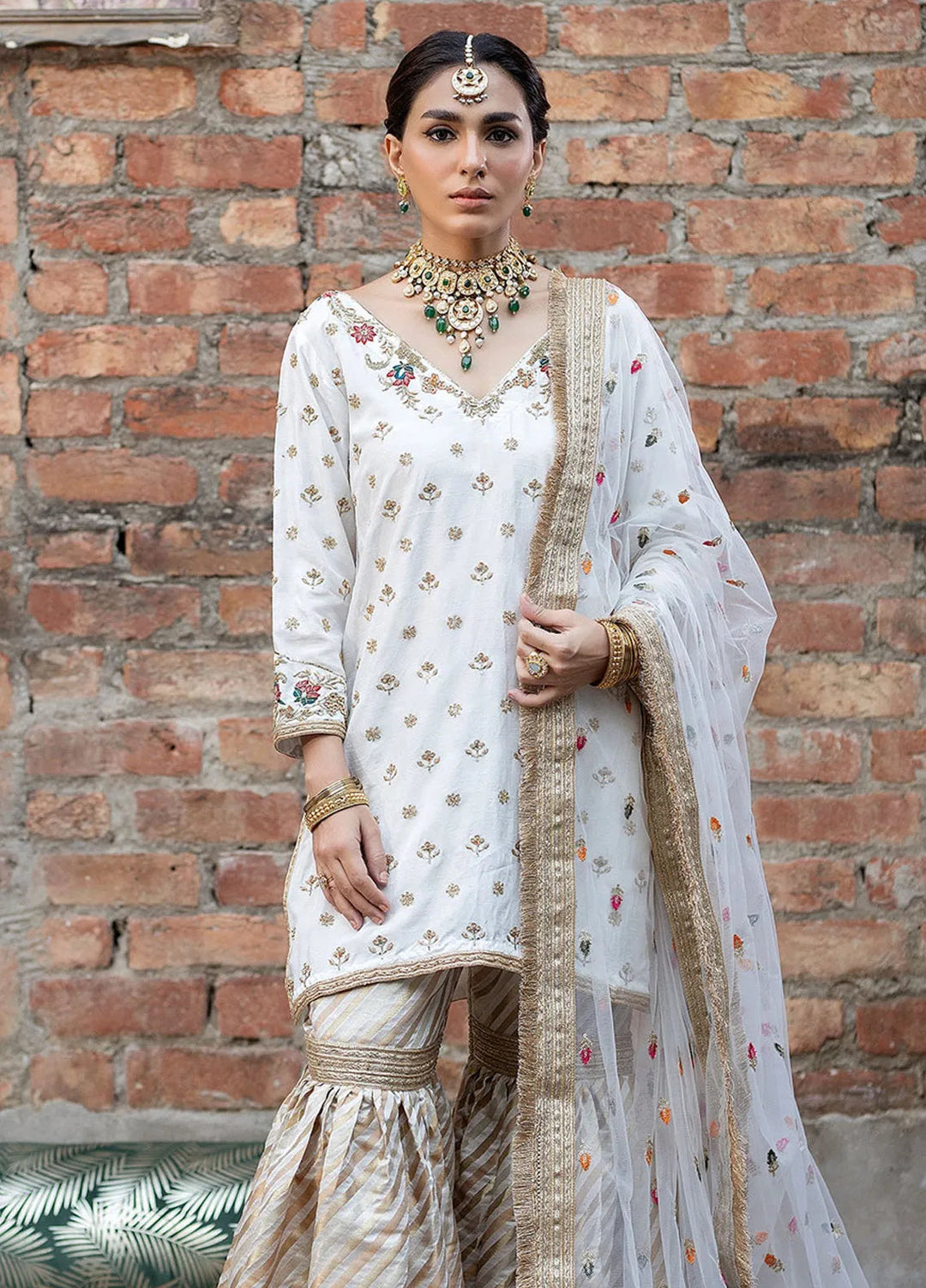 Syah Pret Embroidered Raw Silk 3 Piece Suit EST-011 MEHRAMA