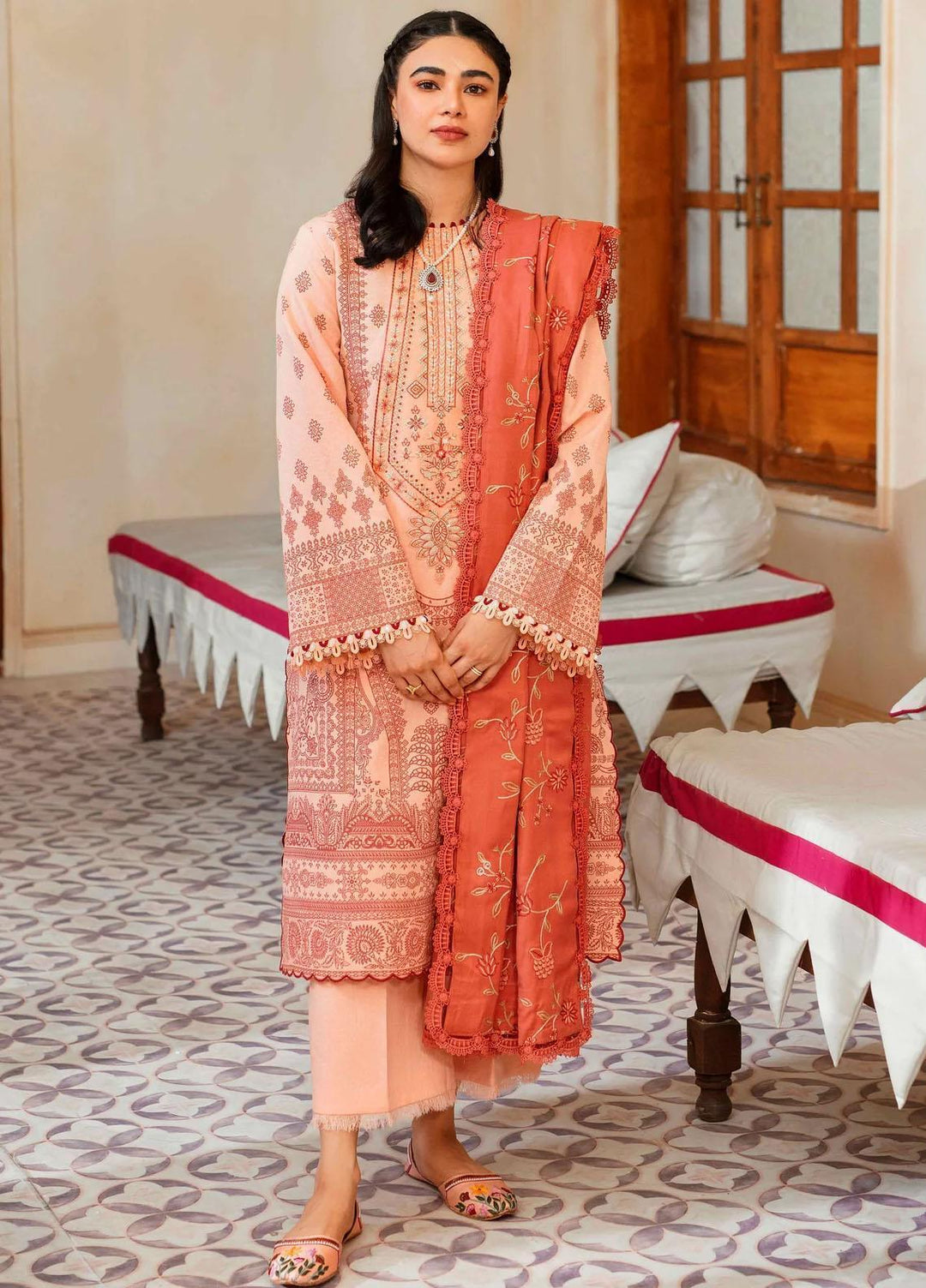 Taabeer By Seran Embroidered Karandi Suits Unstitched 3 Piece SRN23T Aabroo - Luxury Collection