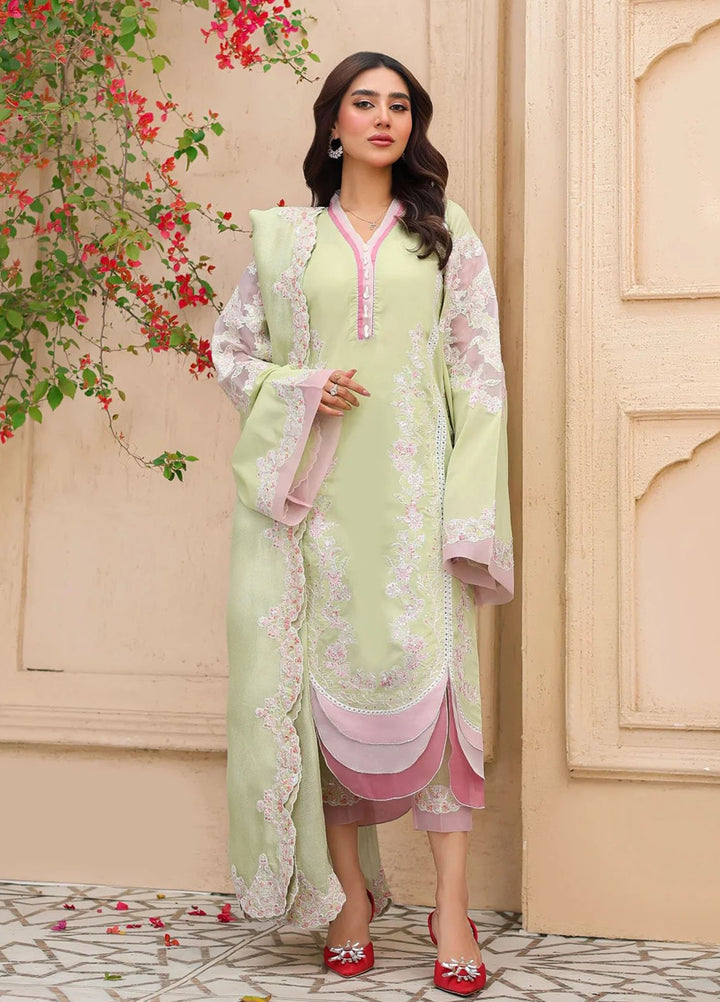Tabeer by Mariam Malik London Pret Embroidered Lawn 3 Piece Suit Sabahat