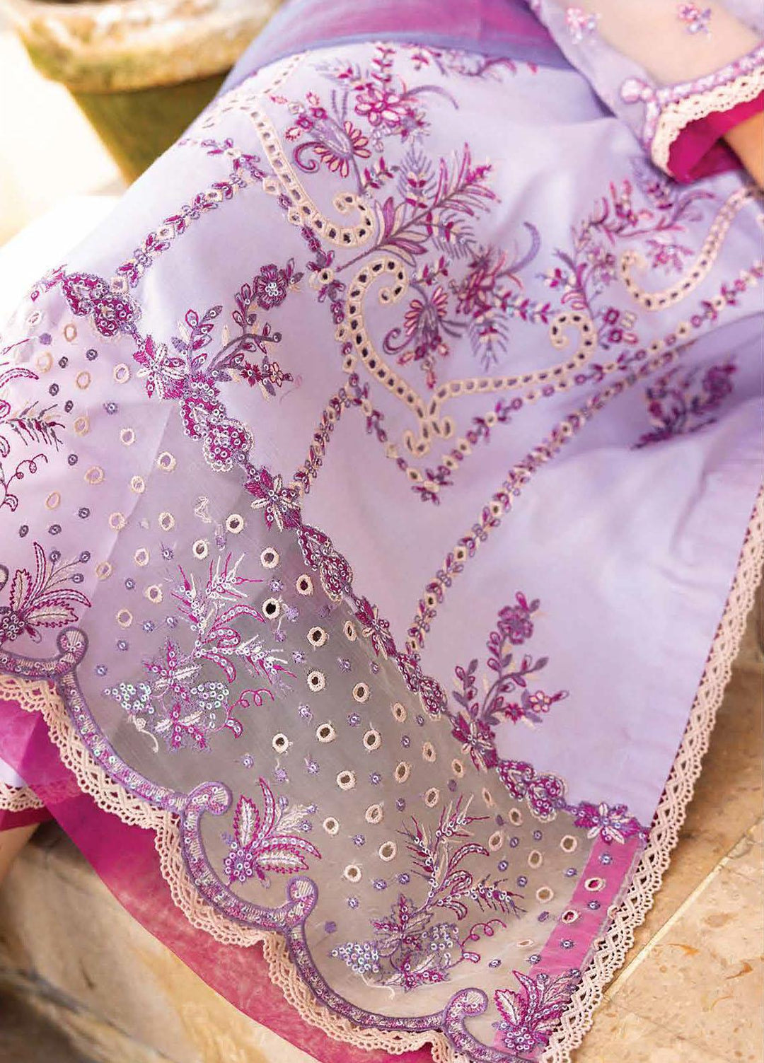 Tabeer By Roheenaz Embroidered Lawn Suits Unstitched 3 Piece RNZ23T RNZ23-05-A Pernian - Summer Collection