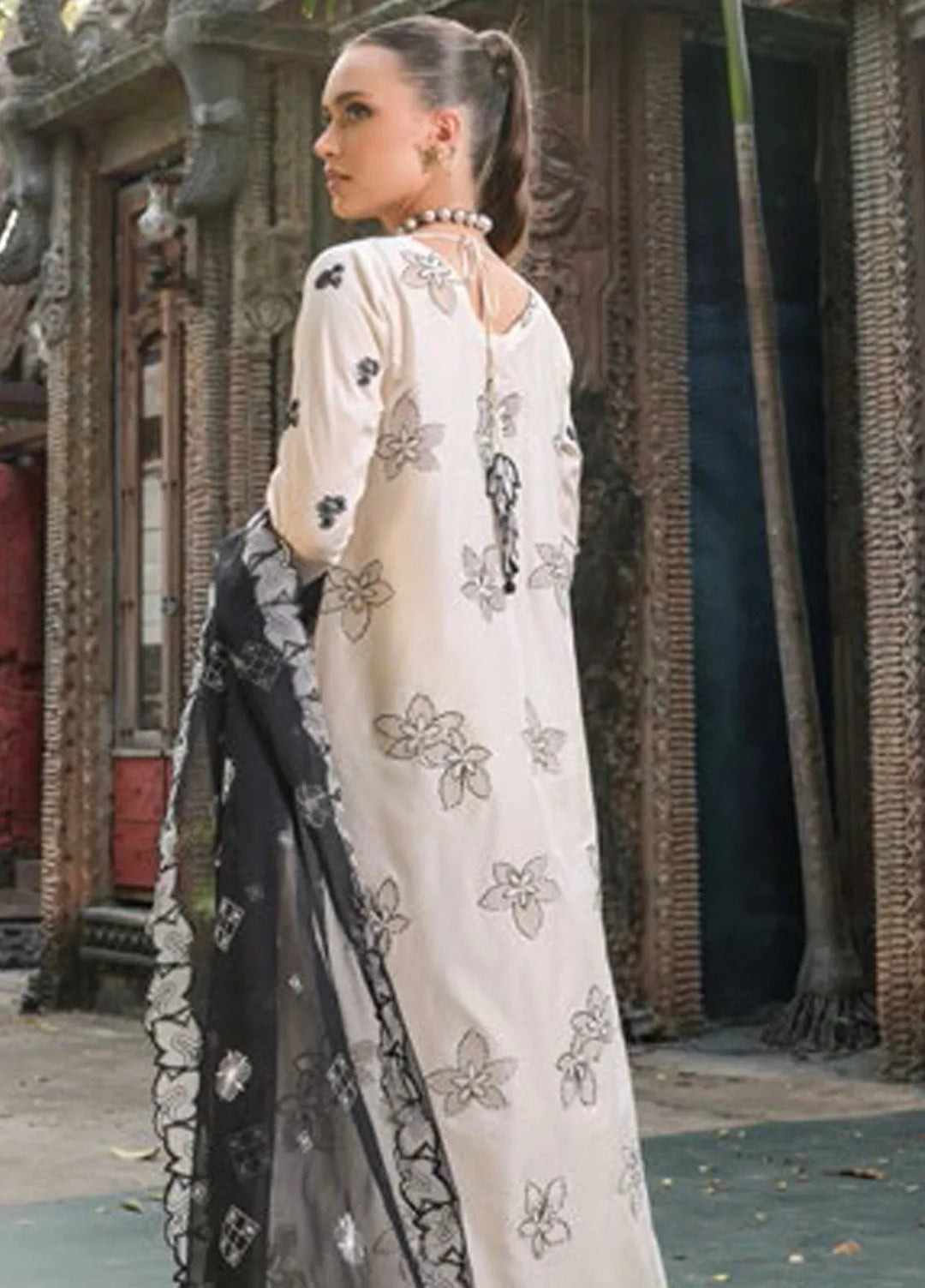 Tabeer Embroidered Lawn Suit Unstitched 3 Piece TBR24L D-01 - Summer Collection