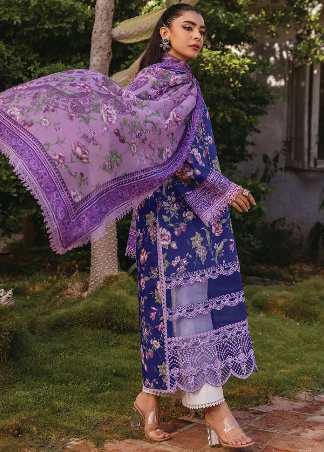 Tahra by Zainab Chottani Embroidered Lawn Suit Unstitched 3 Piece ZC24T 1B Ryma - Summer Collection