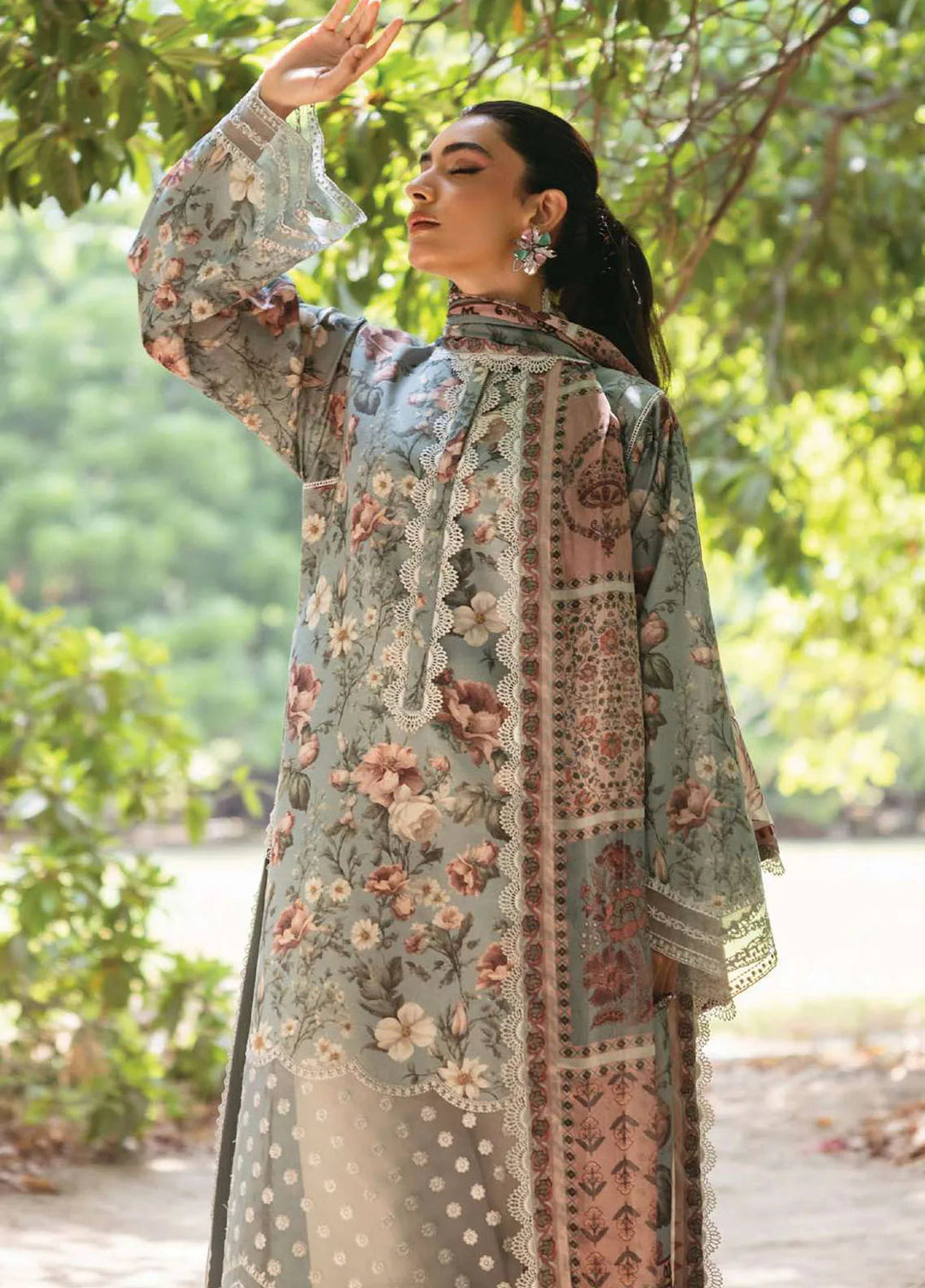 Tahra by Zainab Chottani Embroidered Lawn Suit Unstitched 3 Piece ZC24T 5A Samaha - Summer Collection