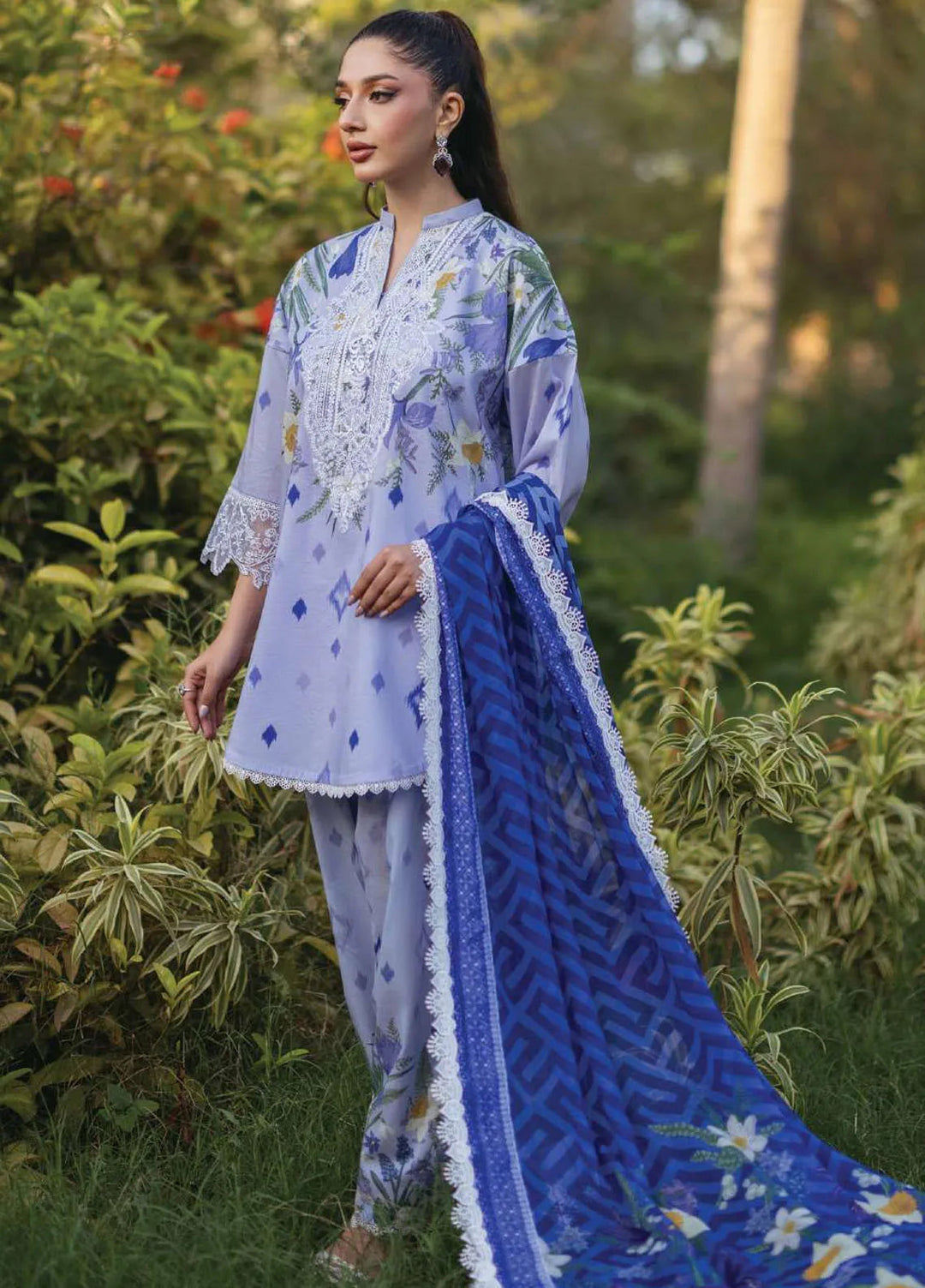 Tahra by Zainab Chottani Embroidered Lawn Suit Unstitched 3 Piece ZC24T 6A Raha - Summer Collection