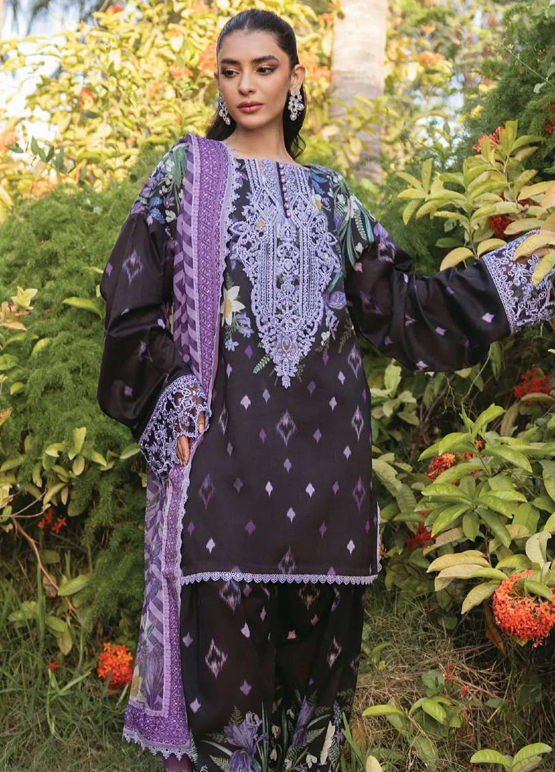 Tahra by Zainab Chottani Embroidered Lawn Suit Unstitched 3 Piece ZC24T 6B Raha - Summer Collection