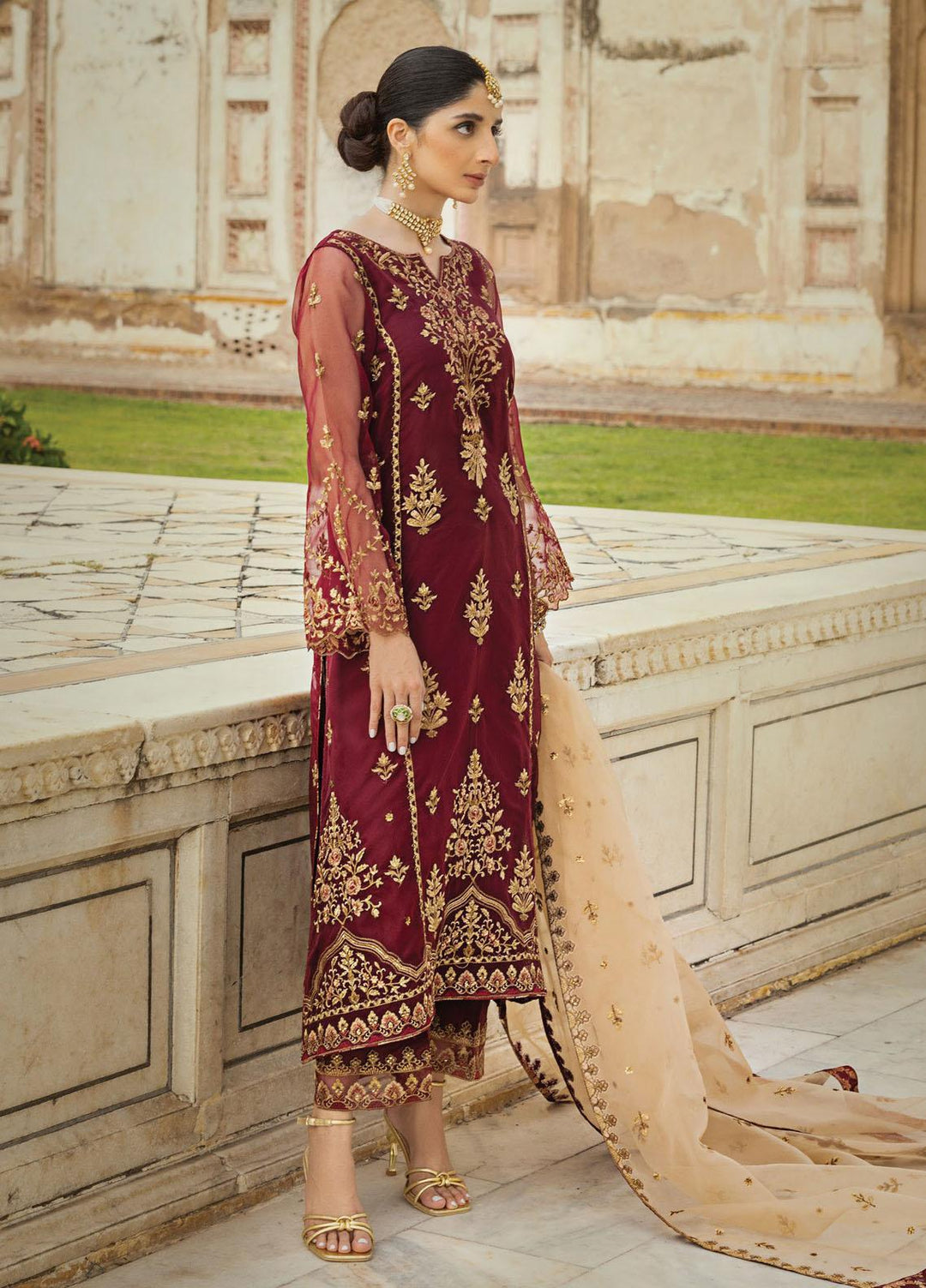 Tahra By Zainab Chottani Embroidered  Suits Unstitched 3 Piece TZC23LF D-01 Jahanara - Luxury Festive Collection