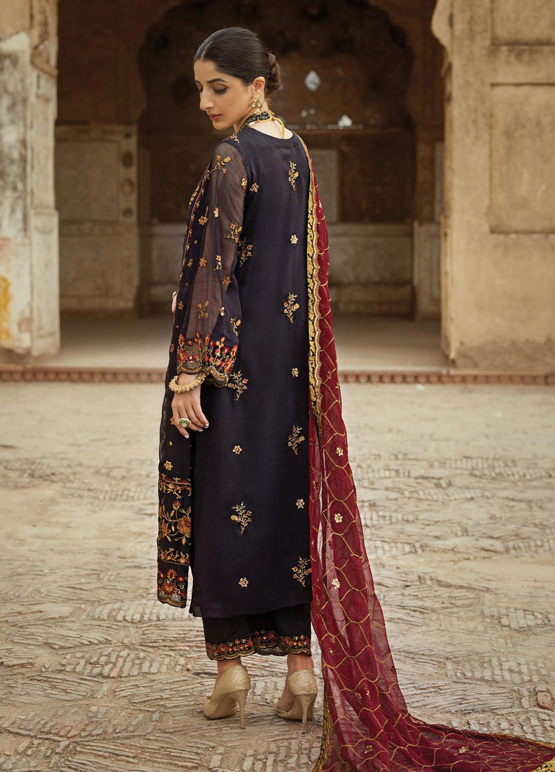 Tahra By Zainab Chottani Embroidered  Suits Unstitched 3 Piece TZC23LF D-03 Firdaus - Luxury Festive Collection