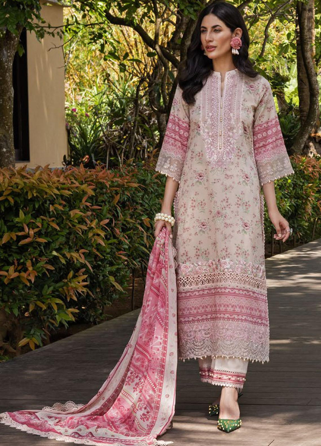 Tahra By Zainab Chottani Embroidered Lawn Suits Unstitched 3 Piece TZC22SS FLORAL BLISS 7B - Spring / Summer Collection