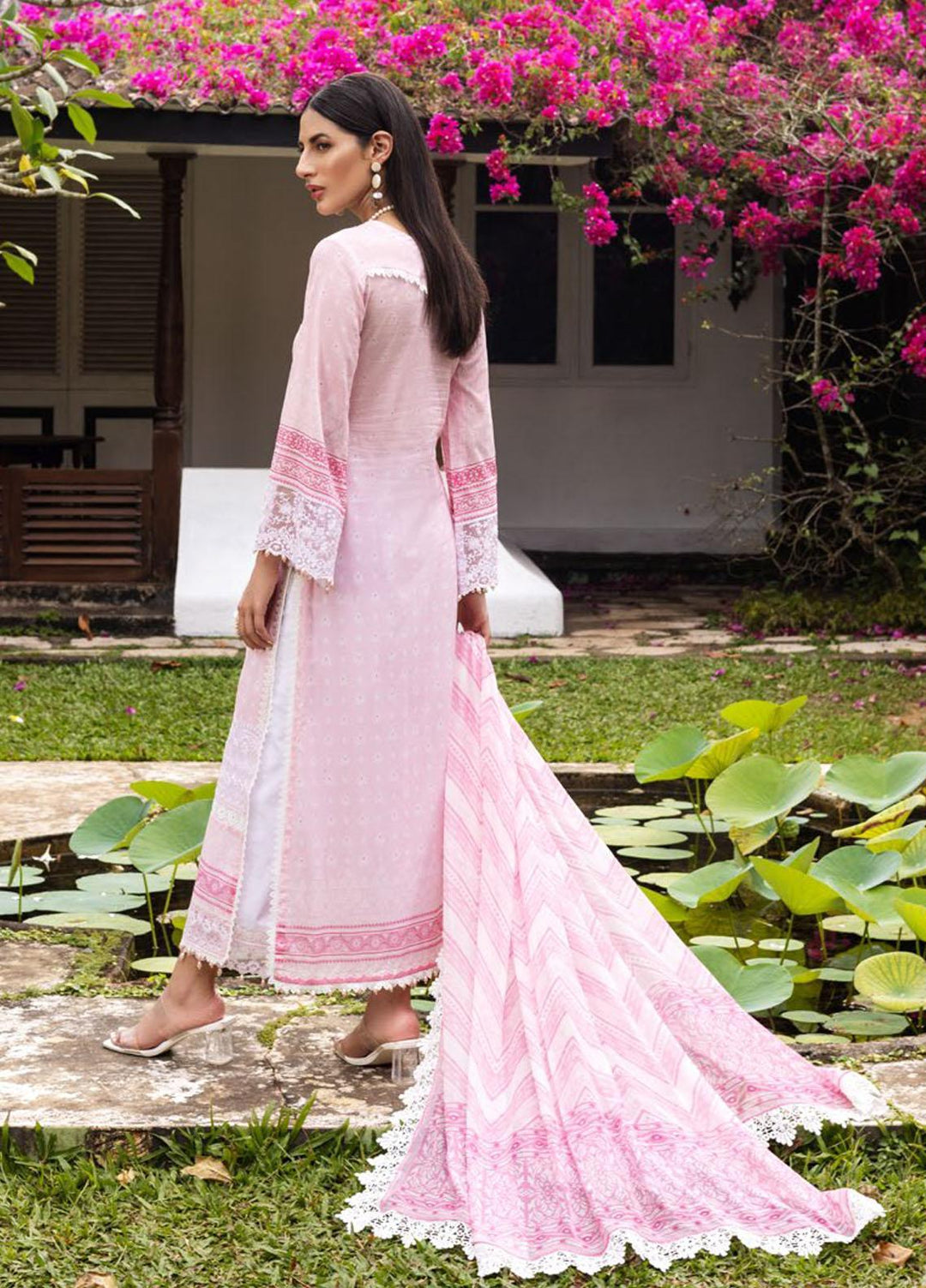 Tahra By Zainab Chottani Embroidered Lawn Suits Unstitched 3 Piece TZC22SS PARADISE DEW 2A - Spring / Summer Collection