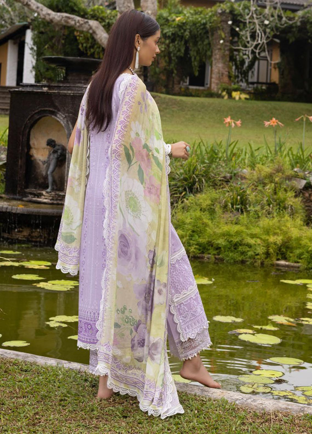 Tahra By Zainab Chottani Embroidered Lawn Suits Unstitched 3 Piece TZC22SS POPPY PETALS 6A - Spring / Summer Collection