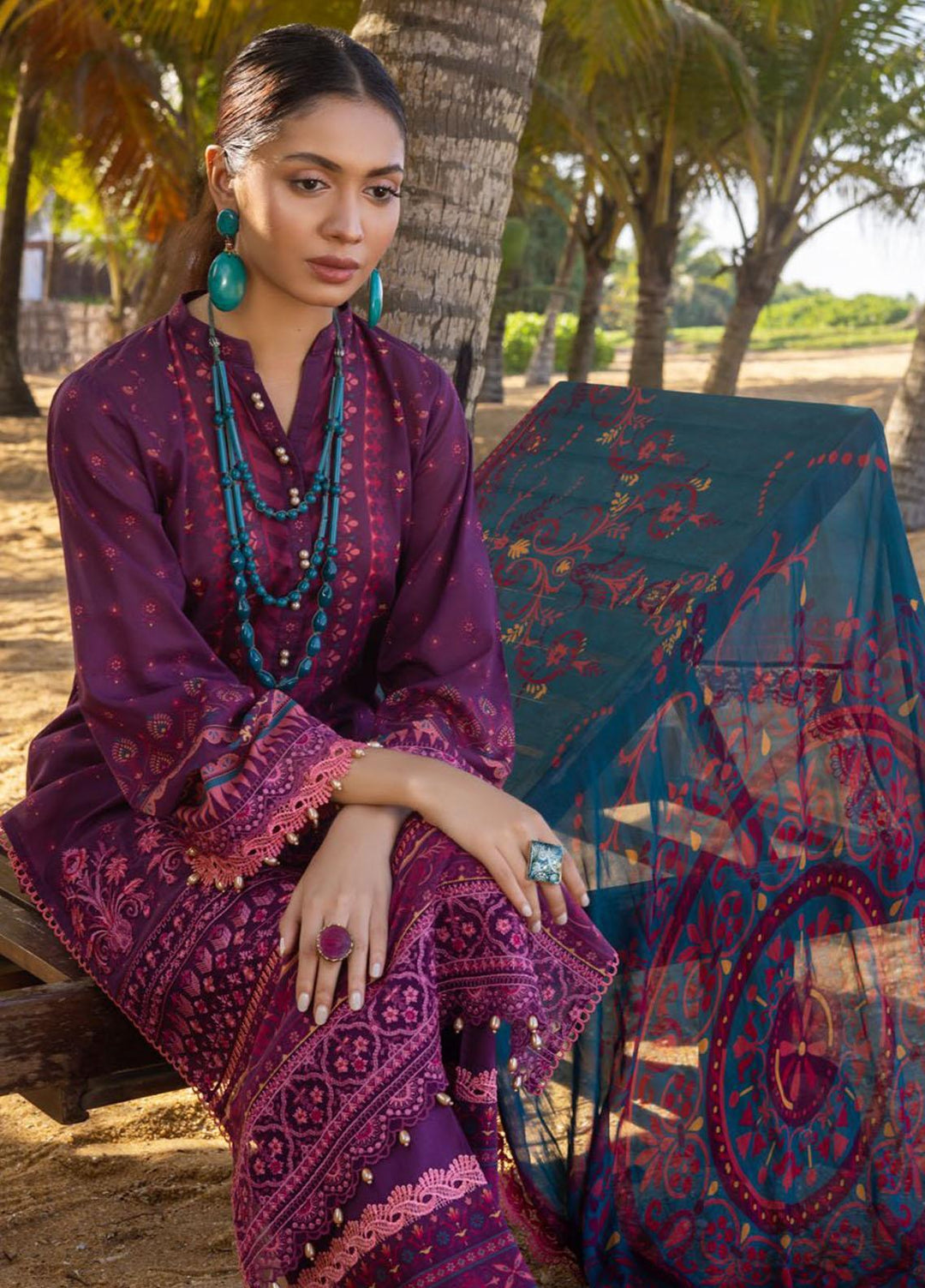 Tahra By Zainab Chottani Embroidered Lawn Suits Unstitched 3 Piece TZC22SS TROPIC LUSH 3B - Spring / Summer Collection