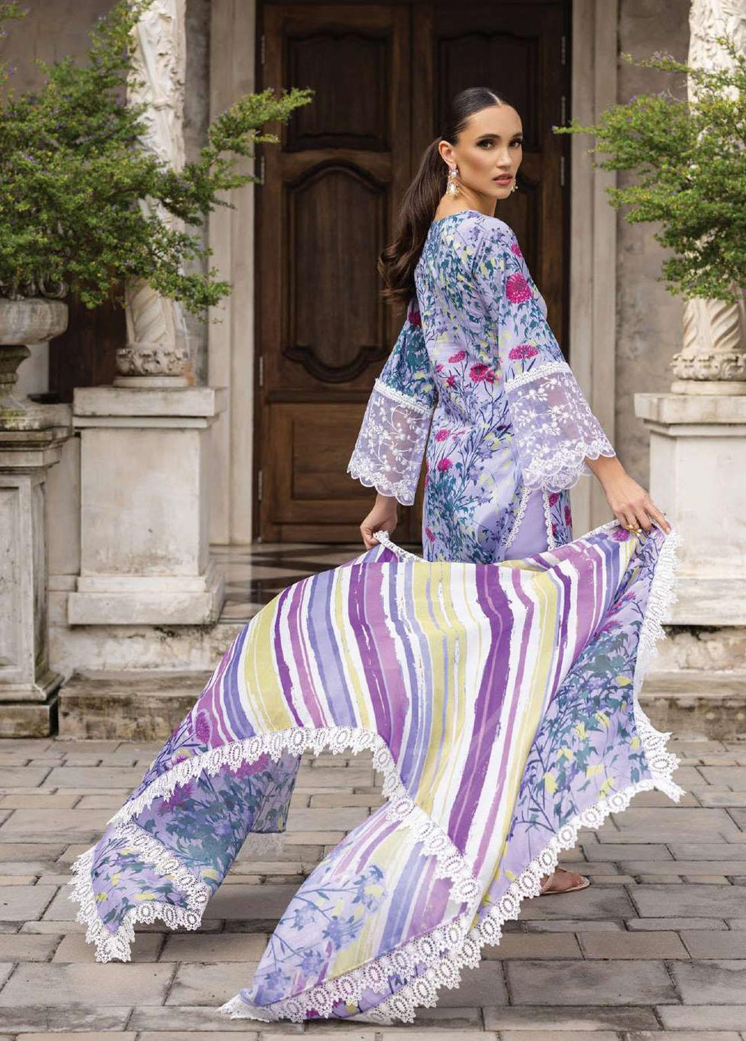 Tahra By Zainab Chottani Embroidered Lawn Suits Unstitched 3 Piece TZC23L Frosty Orchid 10B - Summer Collection