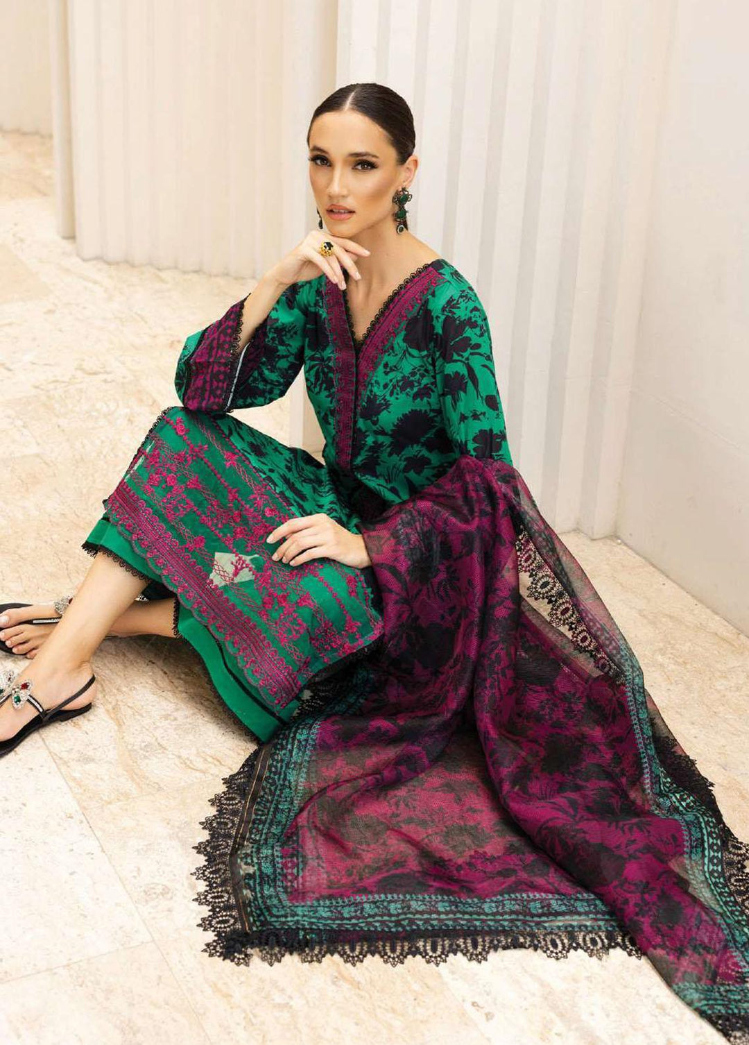 Tahra By Zainab Chottani Embroidered Lawn Suits Unstitched 3 Piece TZC23L Mysti Peony 5A - Summer Collection