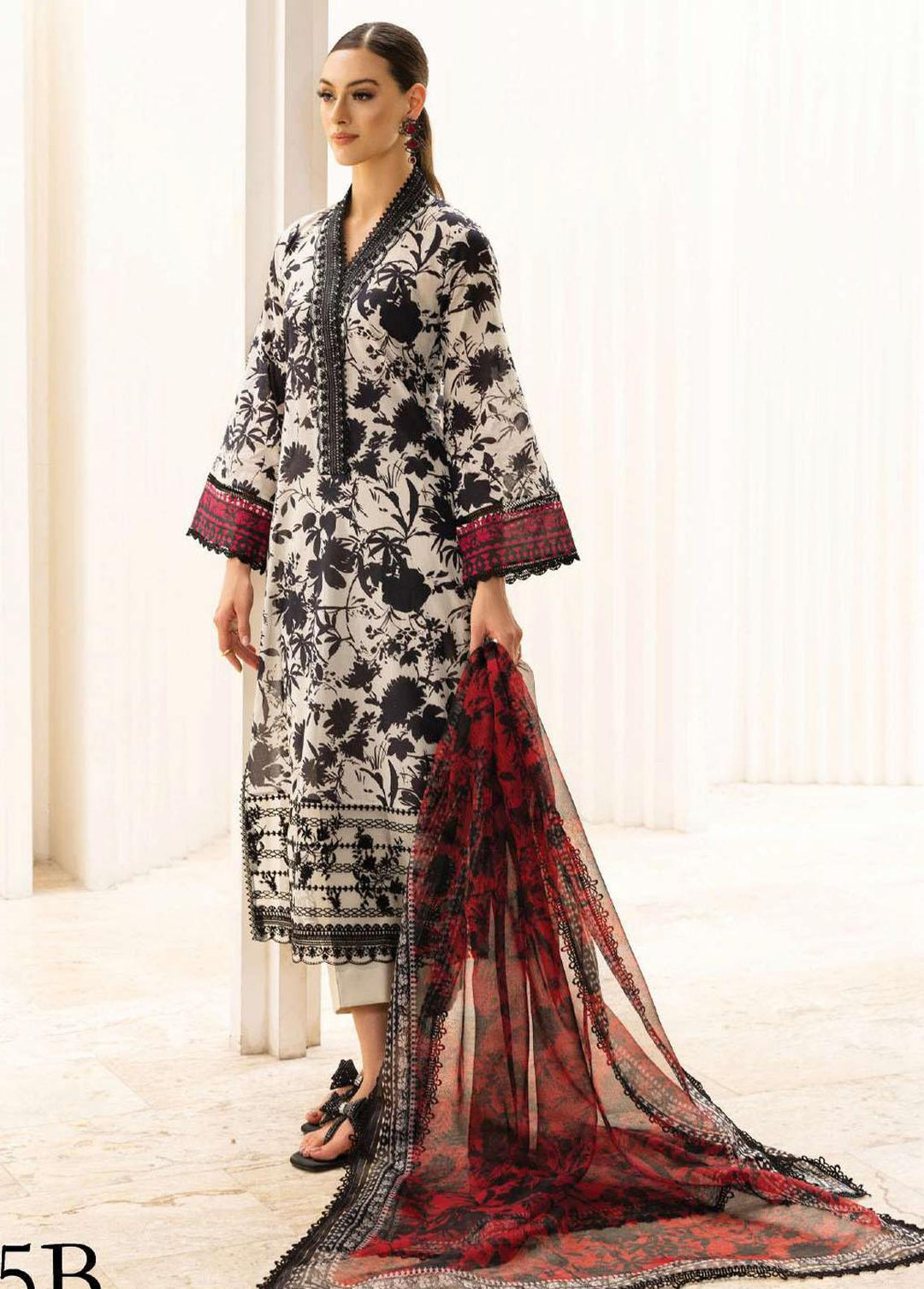 Tahra By Zainab Chottani Embroidered Lawn Suits Unstitched 3 Piece TZC23L Mysti Peony 5B - Summer Collection