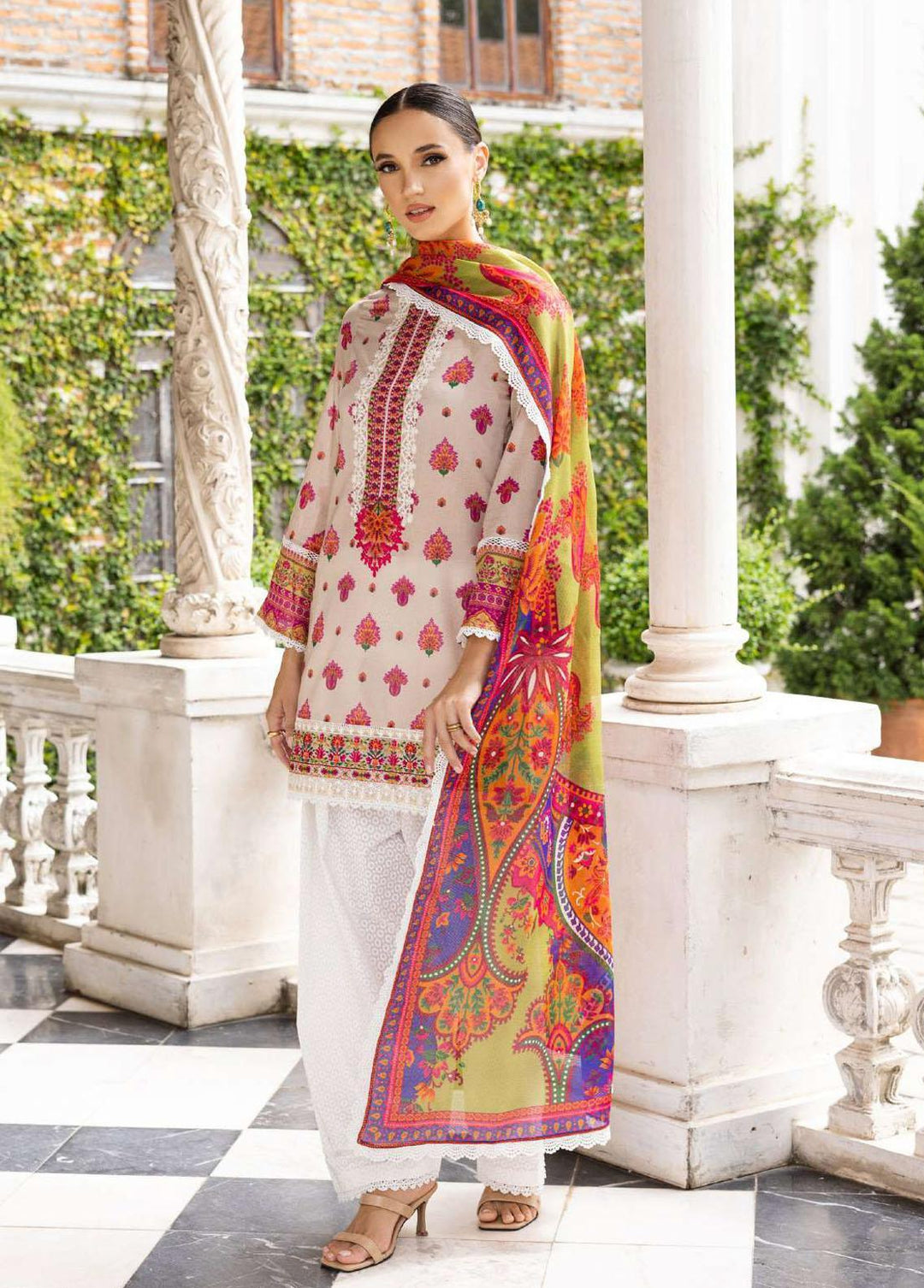 Tahra By Zainab Chottani Embroidered Lawn Suits Unstitched 3 Piece TZC23L Whipsy Lush 8B - Summer Collection
