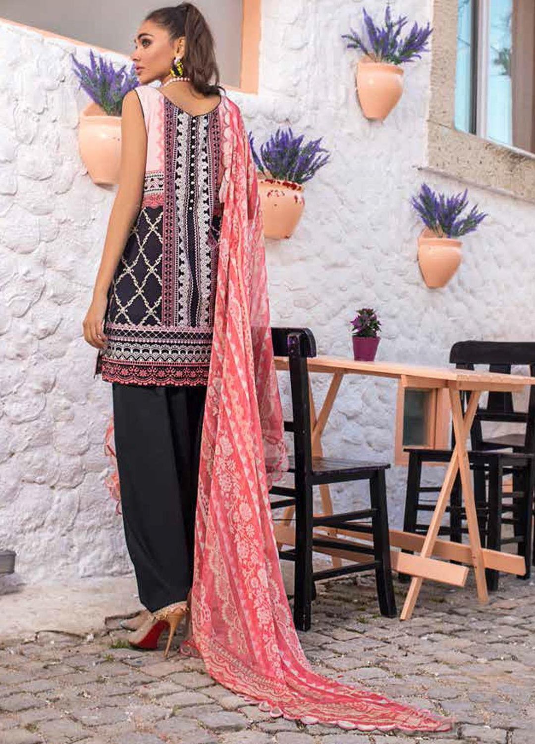 Tahra by Zainab Chottani Embroidered Lawn Suits Unstitched 3 Piece TZC21L 2B MYSTIC ROSE - Summer Collection