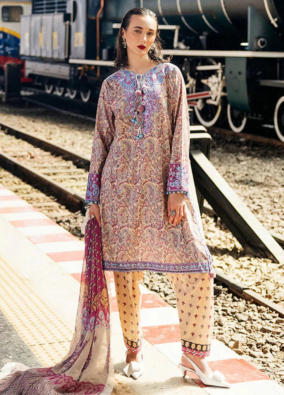 Taneez By Roheenaz Embroidered Lawn Suit Unstitched 3 Piece ENZ24T RNB-05A Sahar - Summer Collection