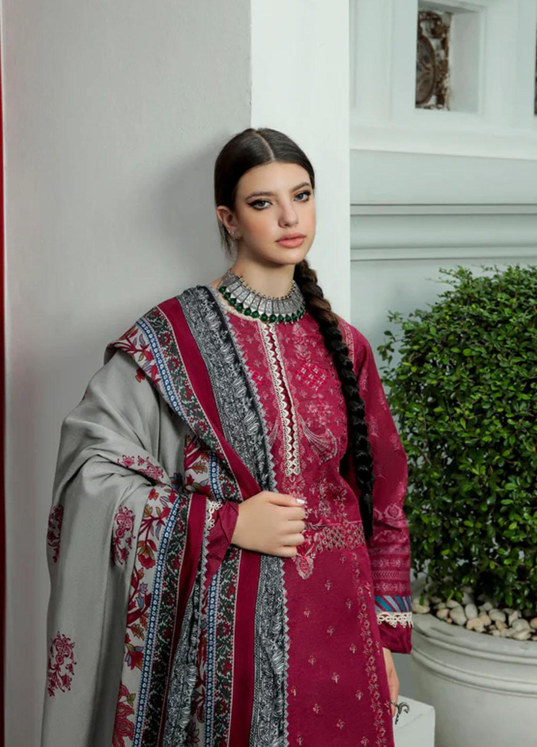 Tassawur By Florent Embroidered Karandi Suits Unstitched 3 Piece FL22T FL-7B - Winter Collection