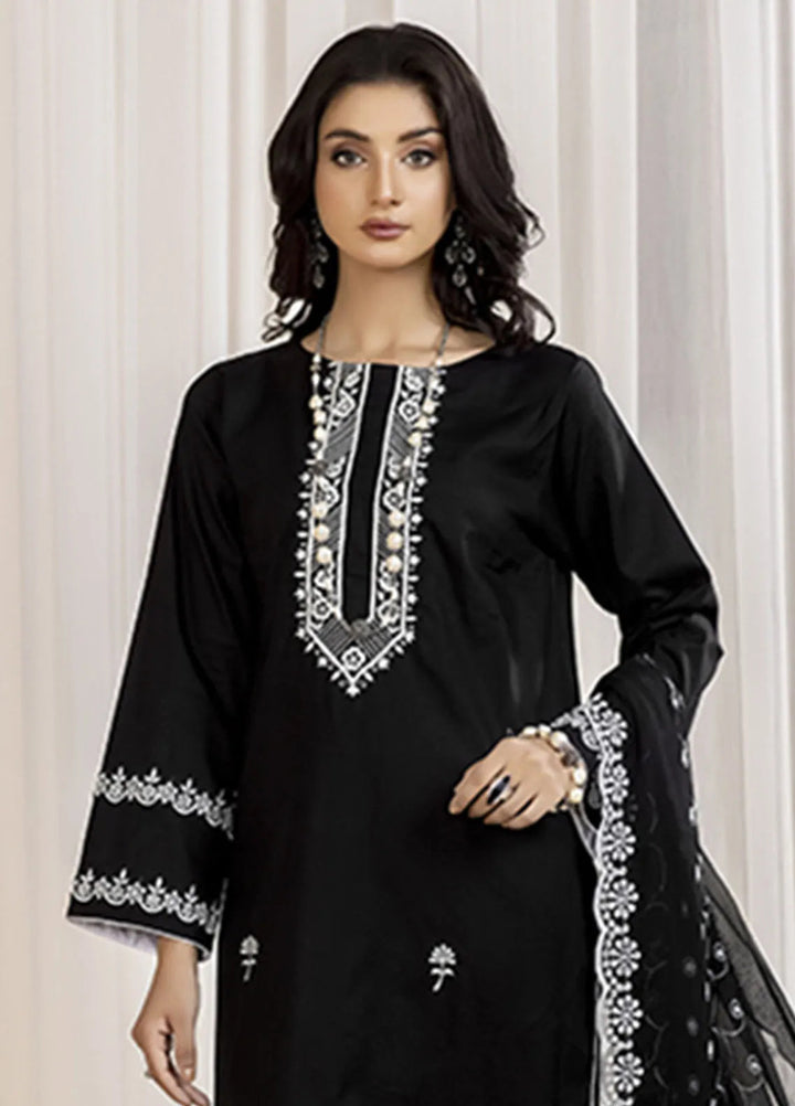 Tassawur Pret Embroidered Cotton 3 Piece Suit Nooreh