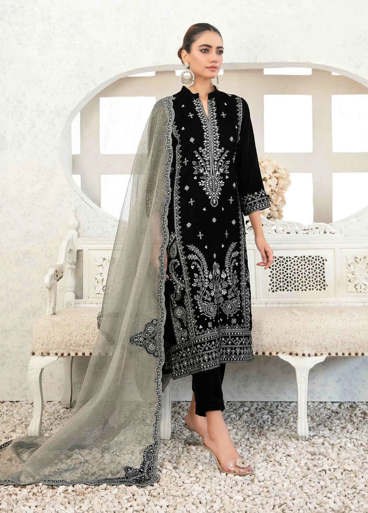 Tawakkal Fabrics Embroidered Velvet Suits Unstitched 3 Piece TWF24R D-4036 - Festive Collection