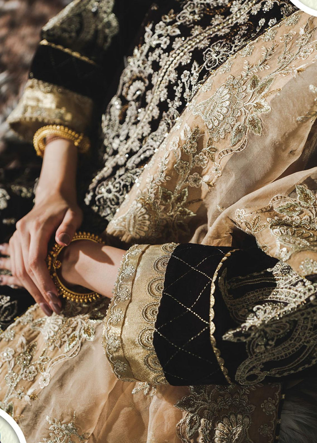 Tehwaar By Rang Rasiya Embroidered Velvet Suits Unstitched 3 Piece RR22T D-05 Bakhtawar - Luxury Collection